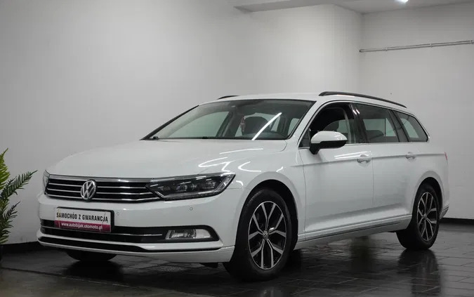 volkswagen Volkswagen Passat cena 55900 przebieg: 158759, rok produkcji 2015 z Golina